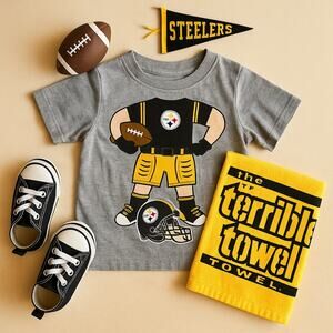 NFL Team Apparel Pittsburgh Steelers Toddler Graphic T-Shirt | Size 3T